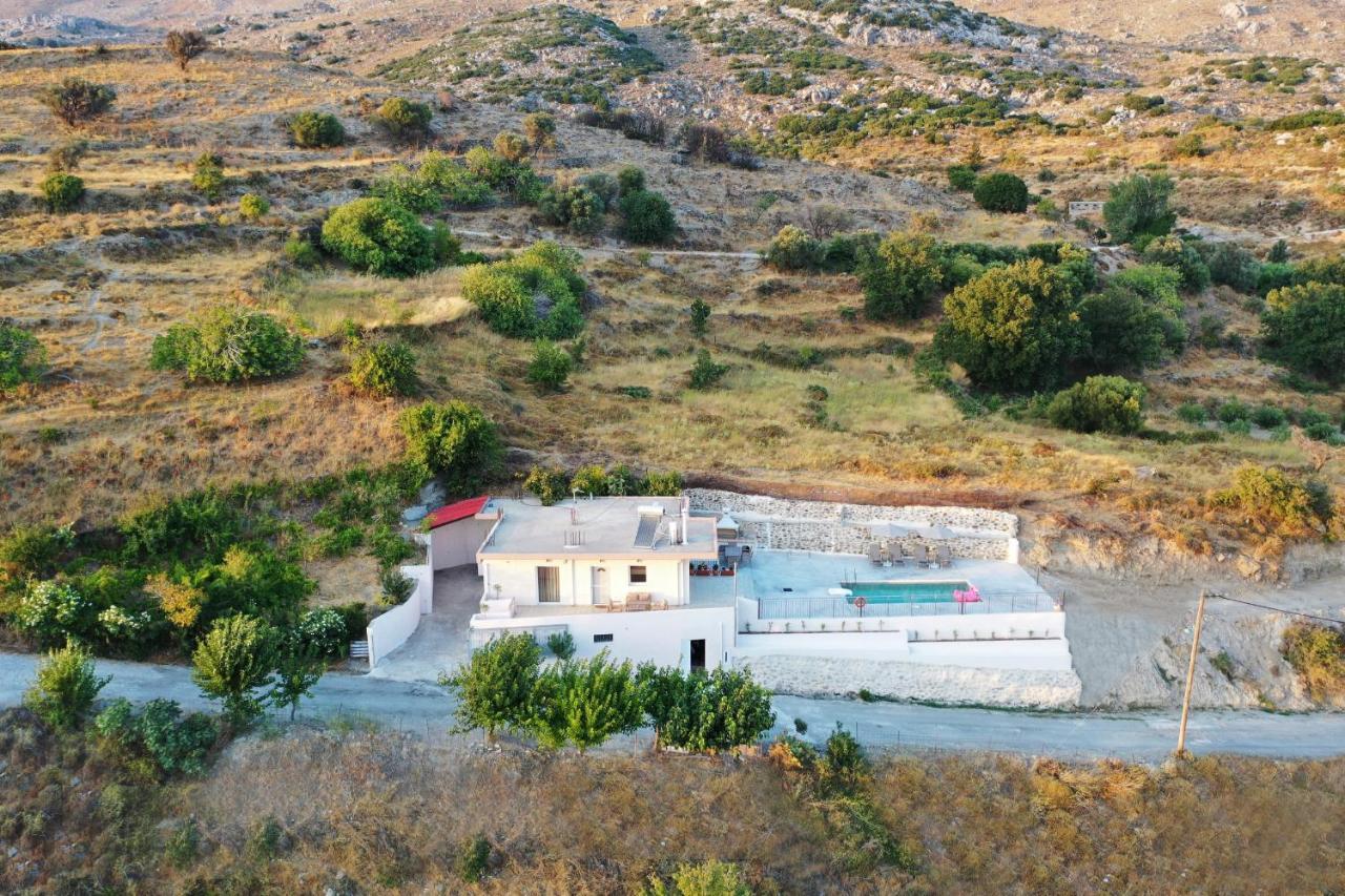 Villa Tzekos Kendrochori Buitenkant foto