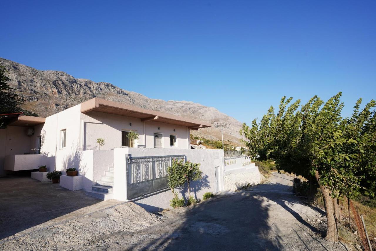 Villa Tzekos Kendrochori Buitenkant foto